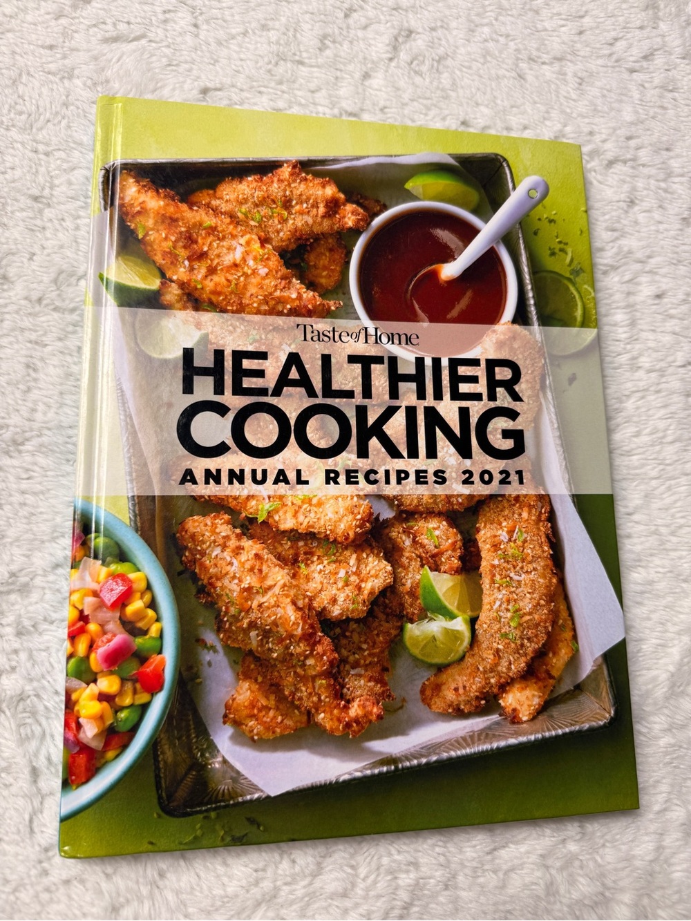 Taste of Home Healthier Cooking Annual Recipes 2021 - Green Cover